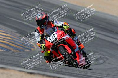 media/Mar-22-2025-CVMA (Sat) [[462c0ffedb]]/Race 12-Supersport Middleweight/